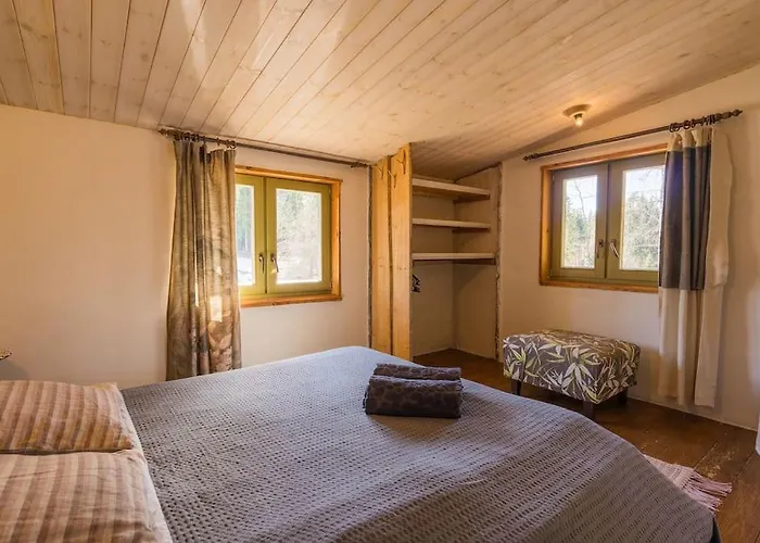 Elupuu Forest With Sauna *