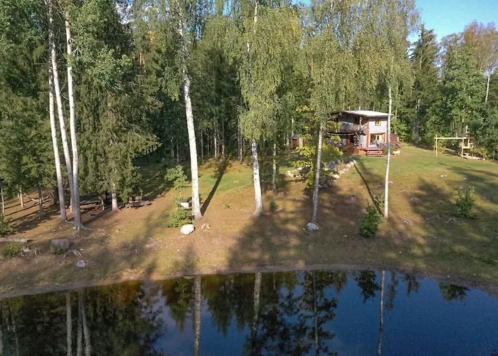 Elupuu Forest With Sauna Hébergement de vacances *