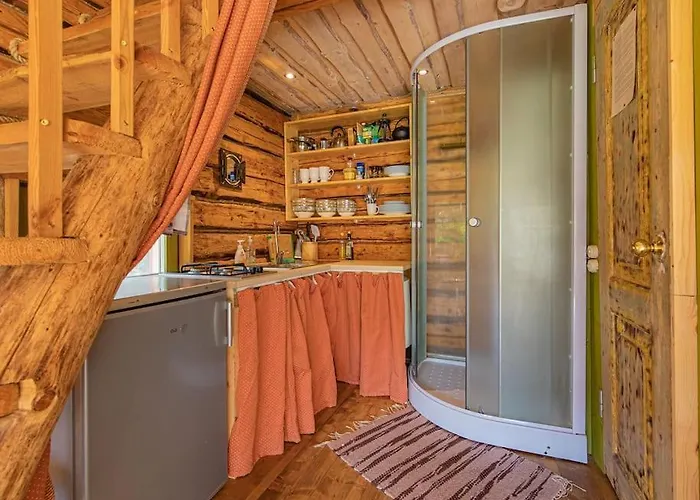 Elupuu Forest With Sauna Hébergement de vacances